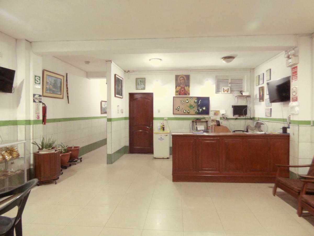 Hotel Aloe Uka Iquitos Exterior photo
