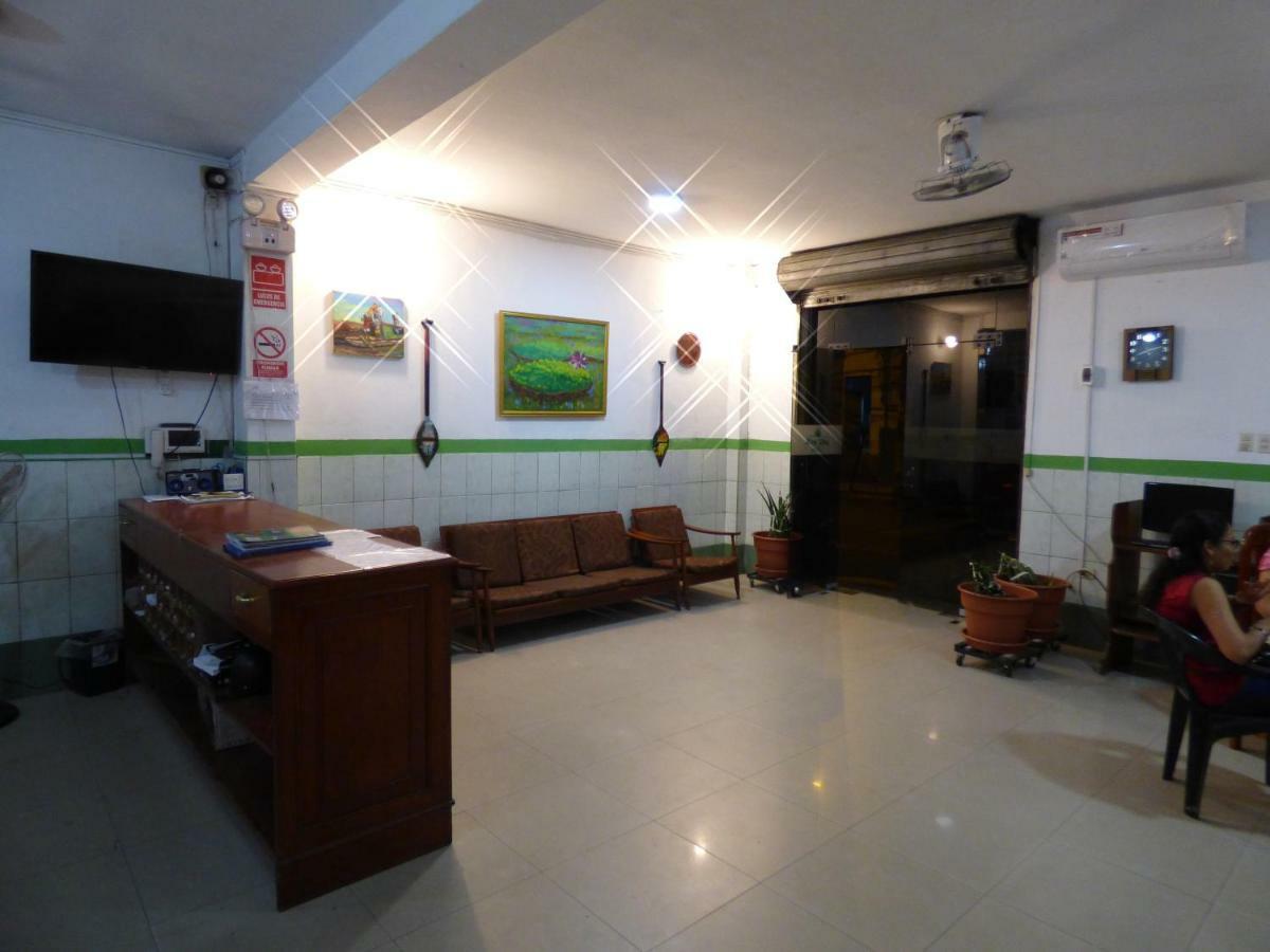 Hotel Aloe Uka Iquitos Exterior photo