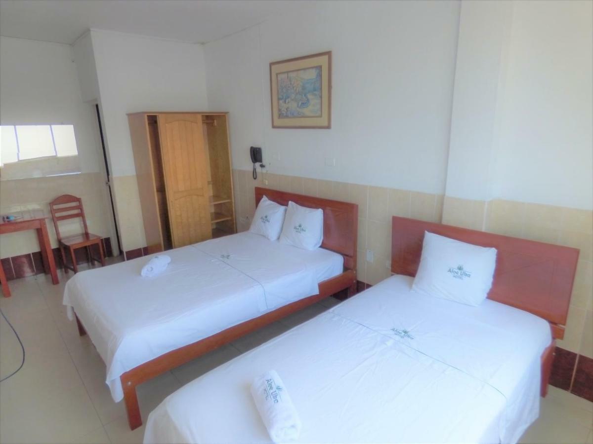 Hotel Aloe Uka Iquitos Exterior photo