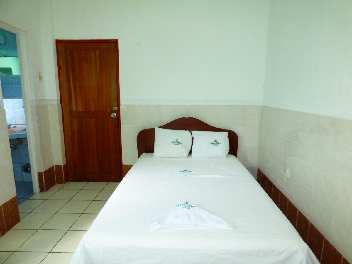 Hotel Aloe Uka Iquitos Exterior photo